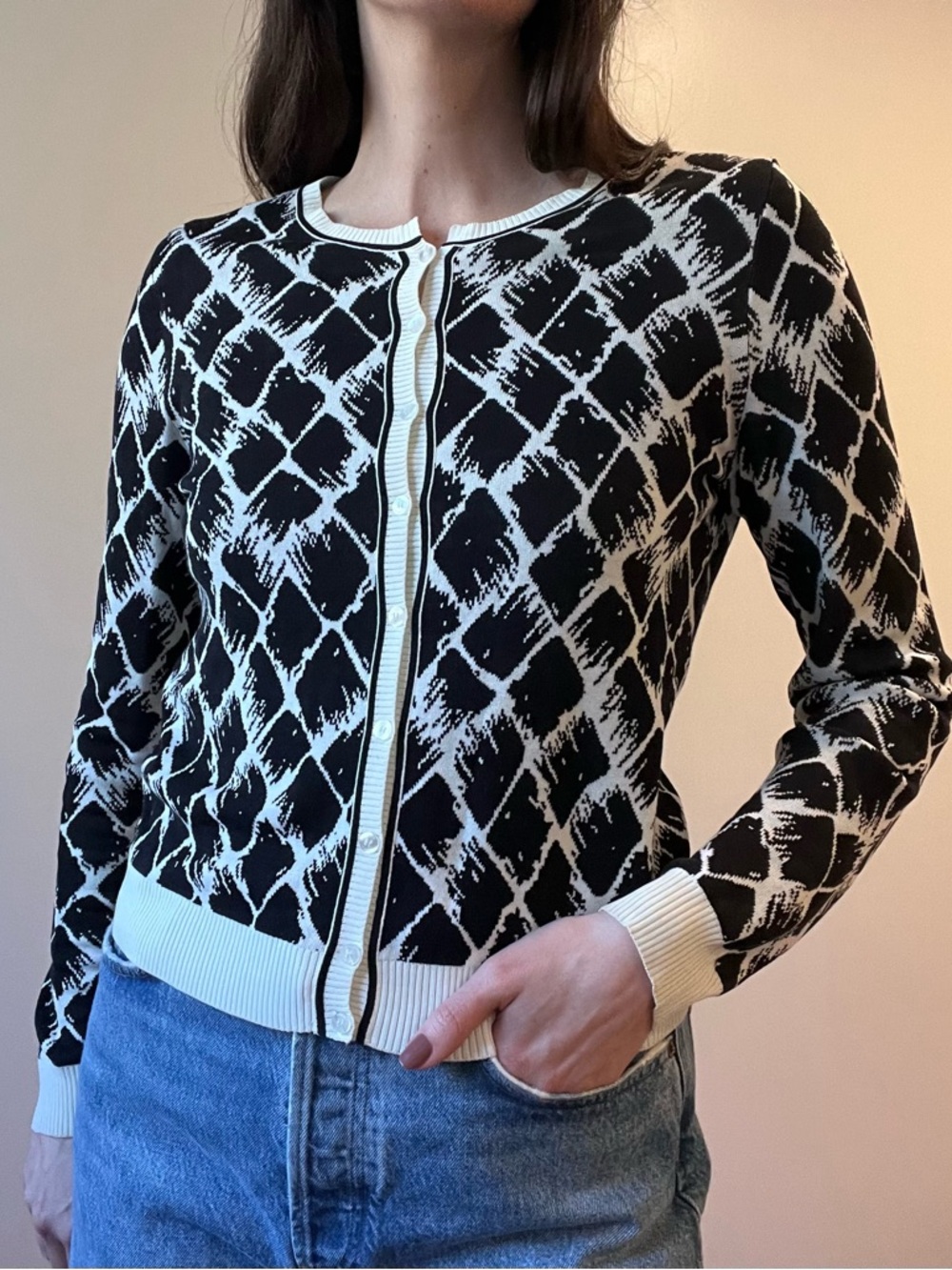 BOSS Cream & Black Abstract Diamond Cardigan Size M Cotton-Viscose Button-Up